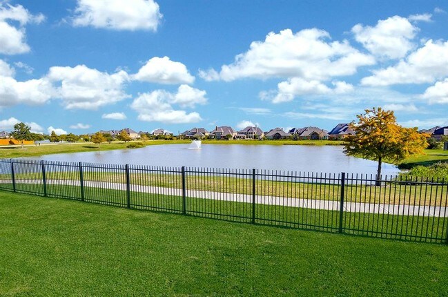 Building Photo - 2703 Bonnie Bray Dr