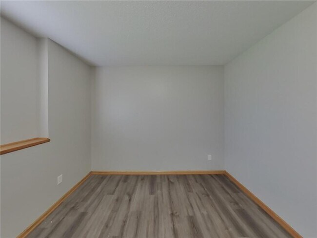 Building Photo - 15811 Yellow Pine St NW