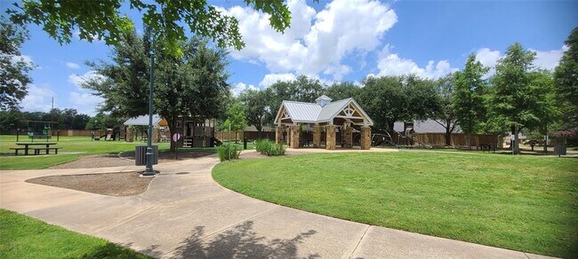 Building Photo - 9602 Meadowchase Ct