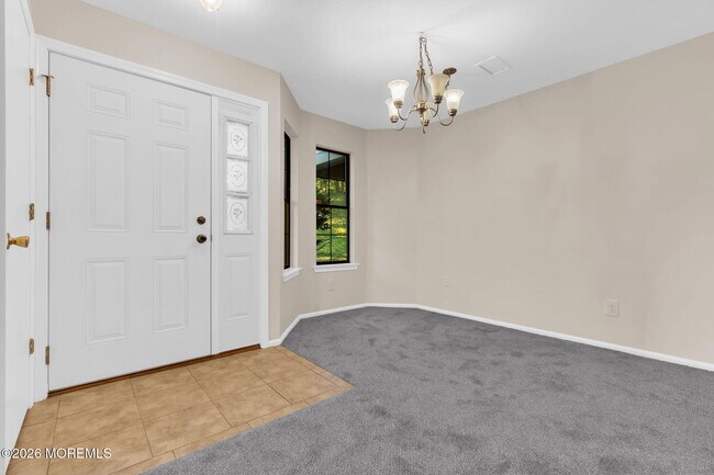 Building Photo - 2101 Bayhead Dr