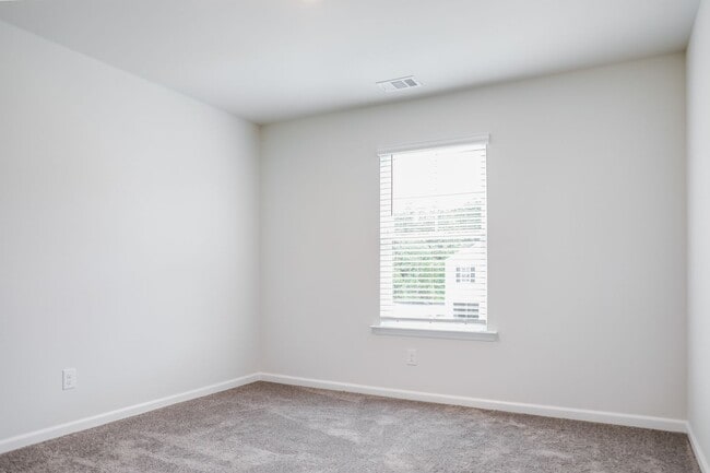 Building Photo - Oglethorpe Landing