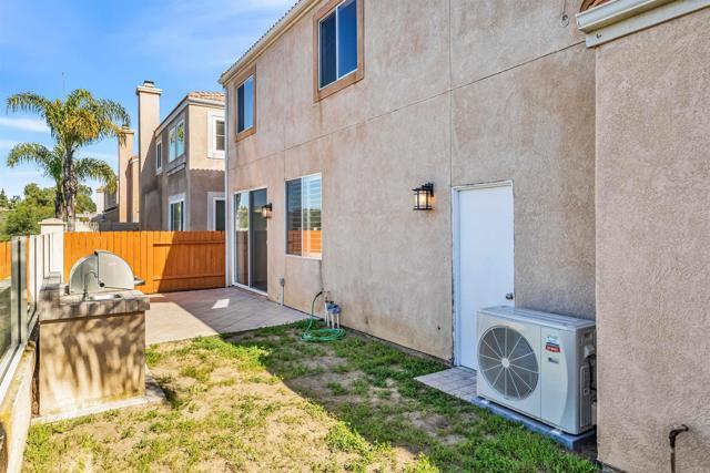 Building Photo - 861 Caminito Estrella