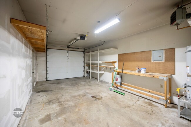 Building Photo - 16617 Mercy Dr