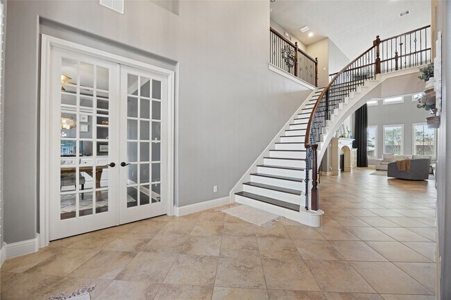 Building Photo - 16817 W Caramel Apple Trail