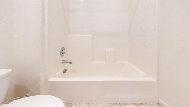 Building Photo - Fresh 3-Bed, 2-Bath Home in Natomas Crossing — Perfect for Commuters