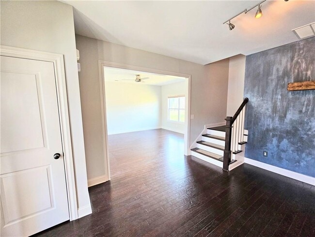 Building Photo - 821 Westmoreland Circle Northwest