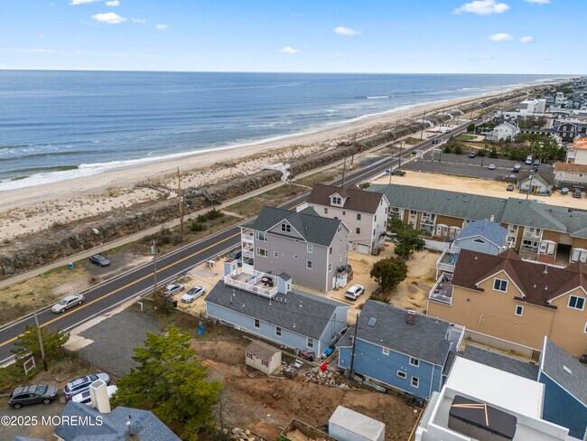 Building Photo - 244 Ocean Ave