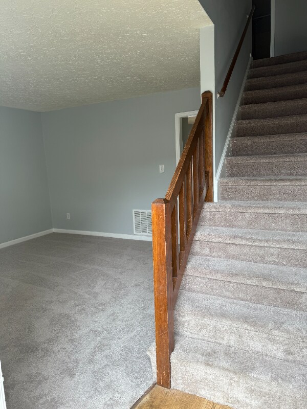 Building Photo - 74 Ferguson Dr