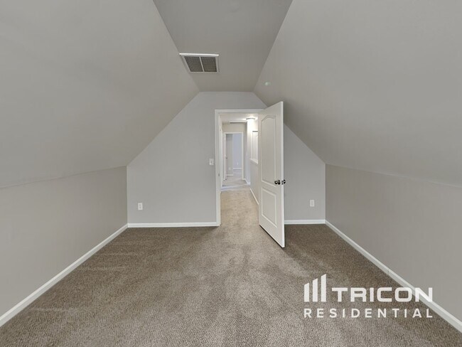 Building Photo - 106 Newport Dr