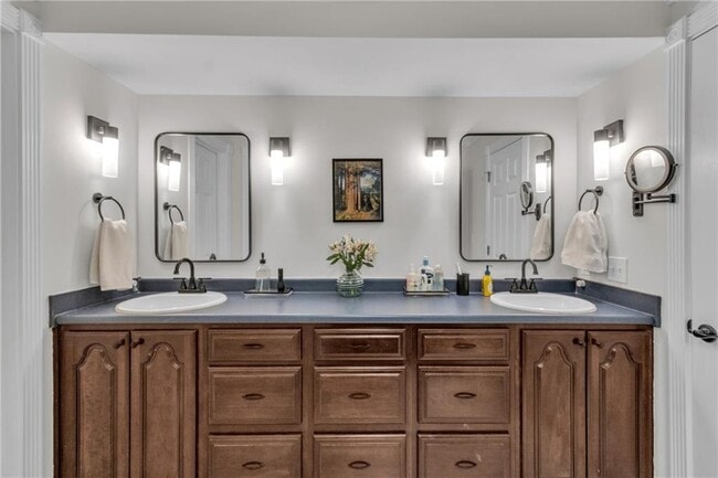 Building Photo - 3129 Rockaway Rd