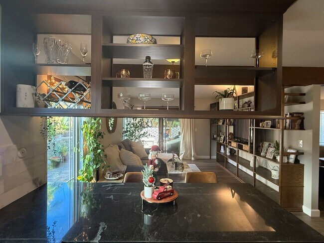 Building Photo - Ranch Style Home in Rancho Pondarosa Community