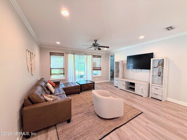 Building Photo - 7045 Rosabella Cir