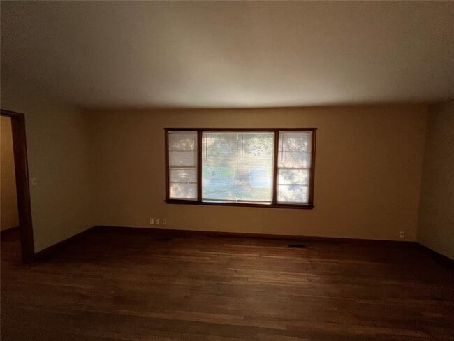 Building Photo - 1603 Franklin Dr