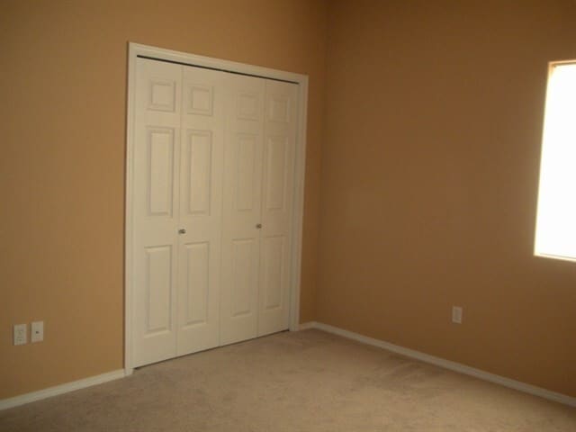 Building Photo - Sunland Townhome for Lease