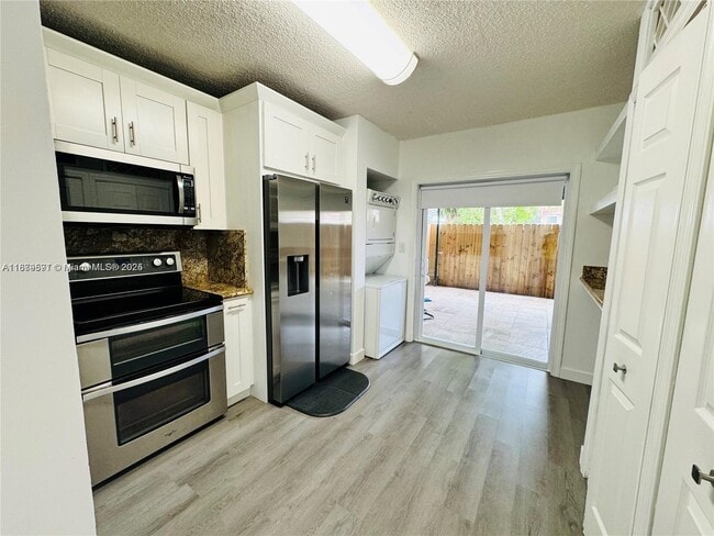 Building Photo - 13160 SW 64th Terrace