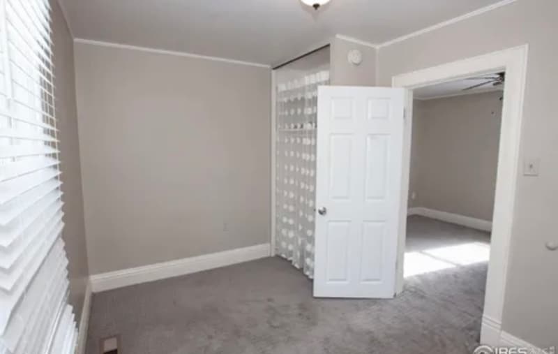 Building Photo - 208 Lincoln St