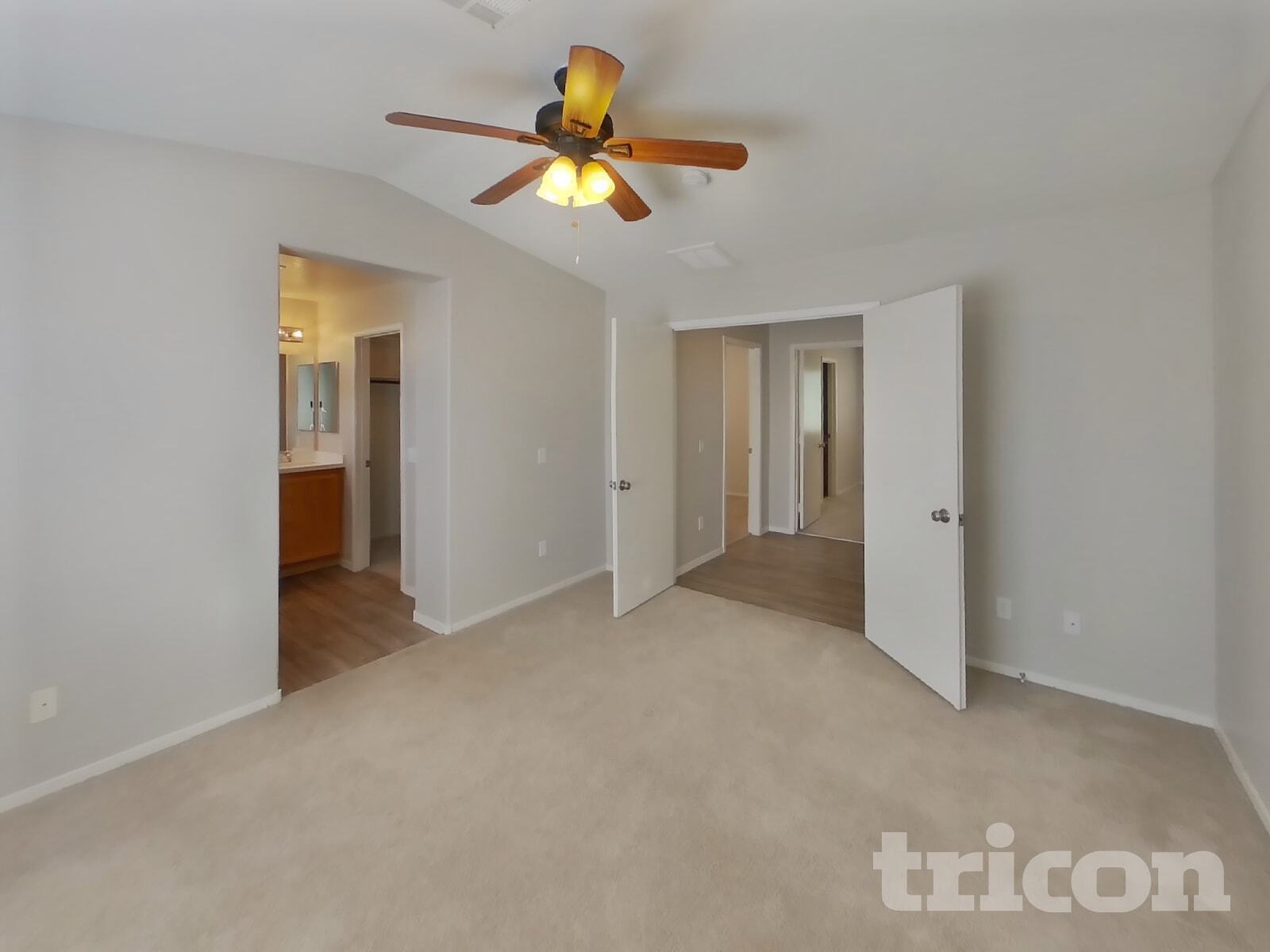 Building Photo - 7900 Hornbeam Ct