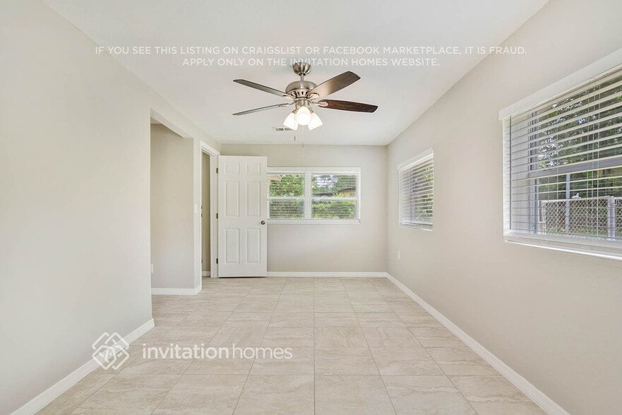Building Photo - 7115 Peyton Pl