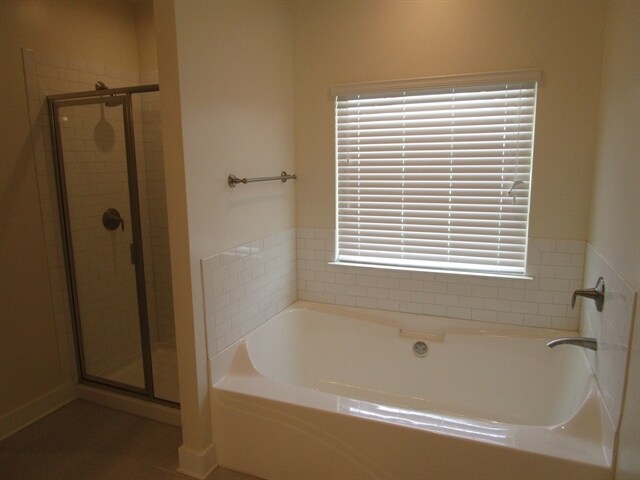 Building Photo - 1065 Adams Haven Bend
