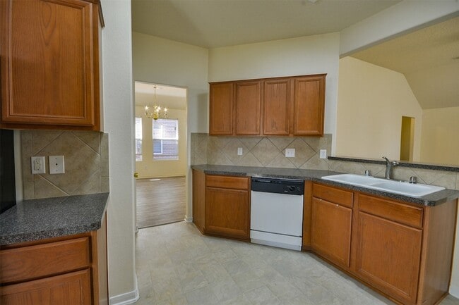 Building Photo - 4819 Dappled Grove Trail