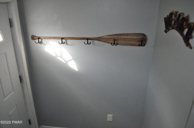 Building Photo - 25 Lizzy Ln