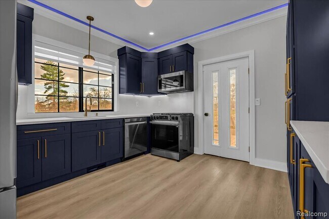 Building Photo - 2623 Fairview St