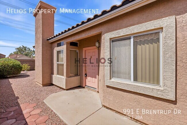 Building Photo - 991 E Brentrup Dr