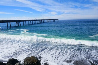 Building Photo - 420 Lewis Ln