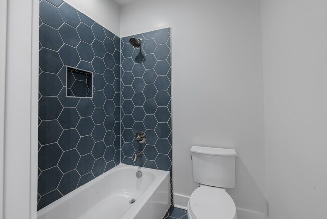 Building Photo - 1201 Askew Trl