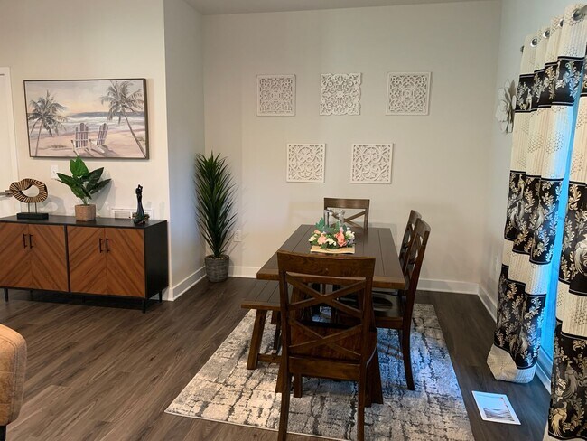 Building Photo - AUGUST SPECIAL!!! 4-bedroom, 3.5-bath town...