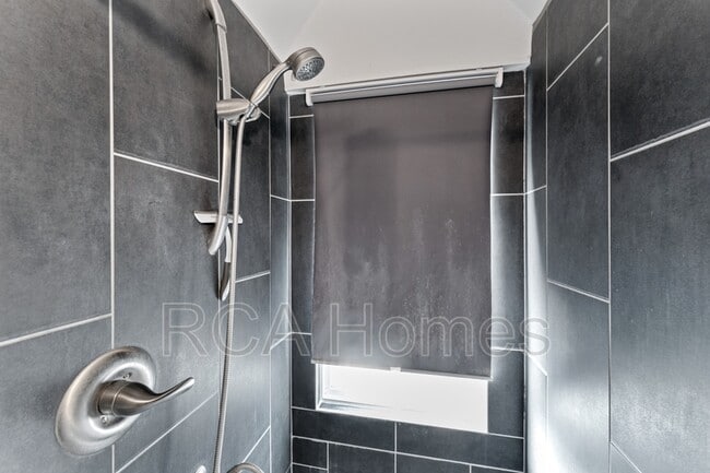 Building Photo - 6116.5 Guilford Ave