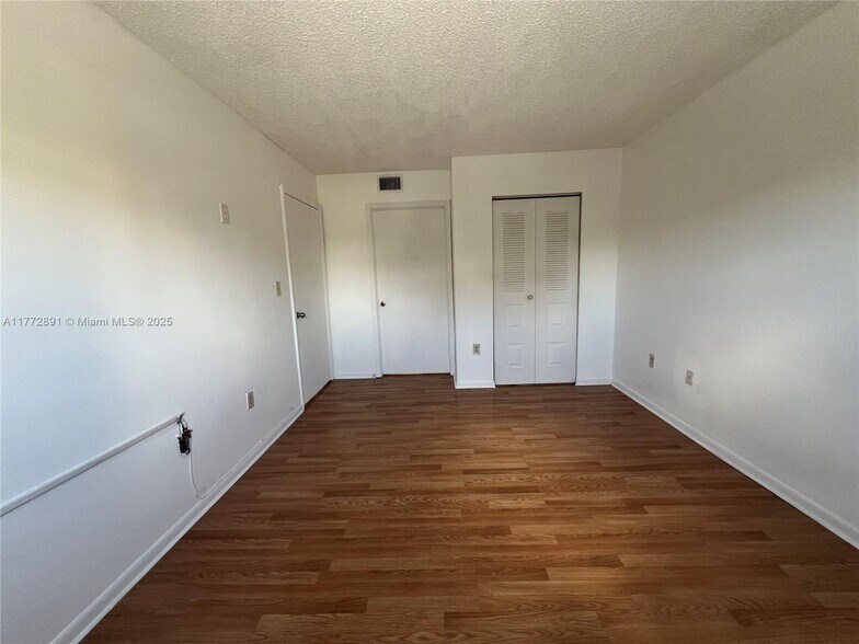 Building Photo - 15201 SW 80th St