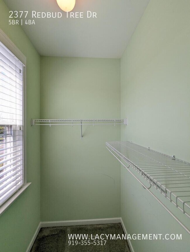 Building Photo - 2377 Redbud Tree Dr
