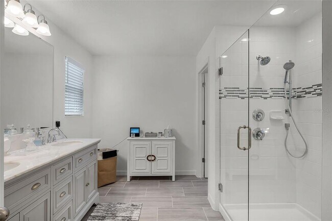 Building Photo - 4829 Cedar Bay Ter