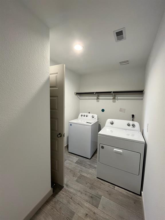 Building Photo - 1803 Sandy Trail Ln