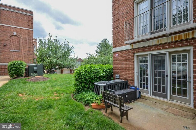 Building Photo - 3631 38th St NW