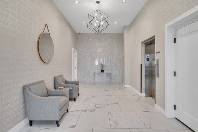 Building Photo - 50 Hichborn St