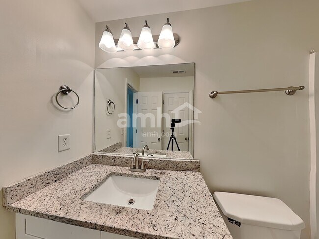 Building Photo - 5179 Centennial Creek View NW