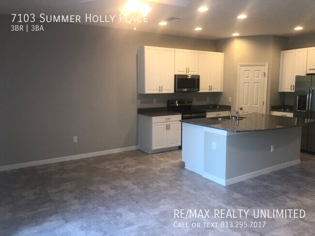 Building Photo - 7103 Summer Holly Pl