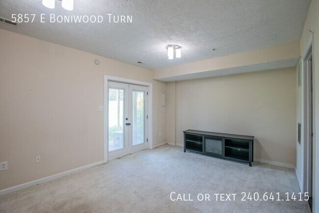 Building Photo - 5857 E Boniwood Turn