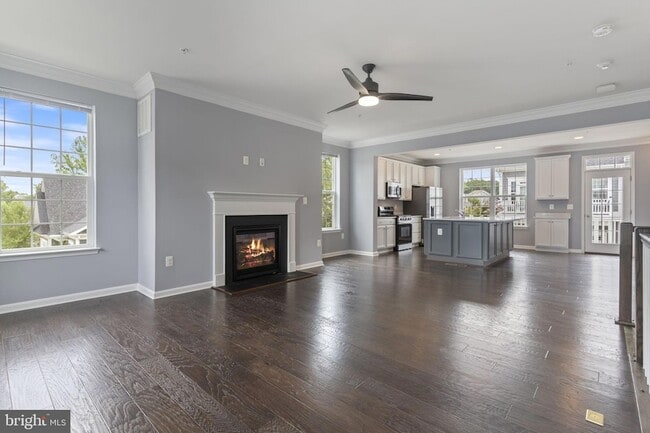 Building Photo - 37 Mustang Dr