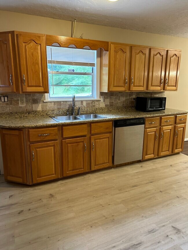 Kitchen - 2613 6th St NW