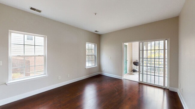 Building Photo - Lenox Village 2 Bedroom