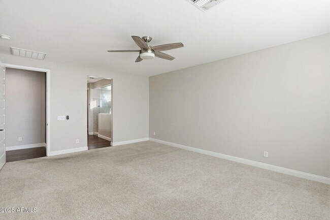 Building Photo - 25632 N 161st Ave