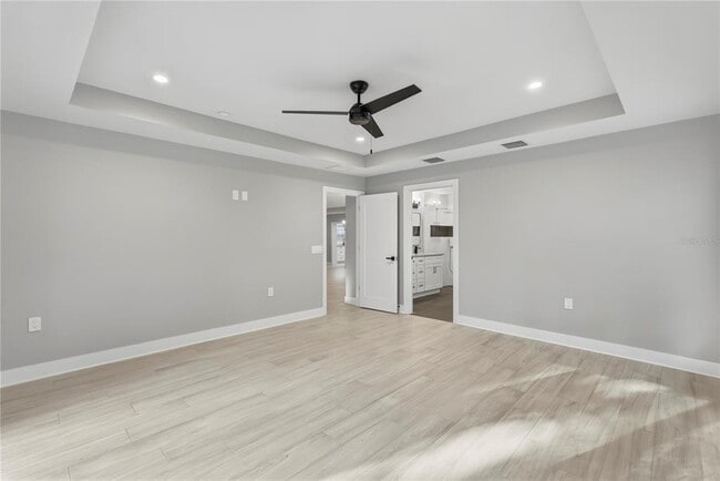 Building Photo - 845 Snell Isle Blvd NE