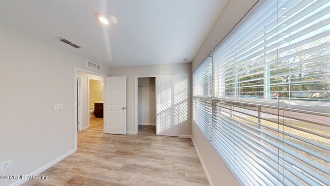 Building Photo - 8077 Nussbaum Dr