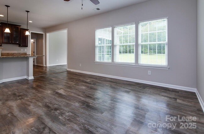 Building Photo - 3108 Arsdale Rd