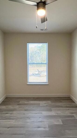 Building Photo - 1915 Cypress Ln