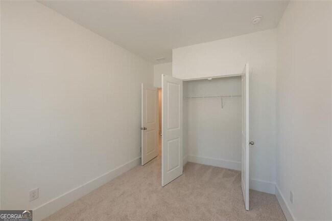 Building Photo - 1619 Gunnin Trce NW