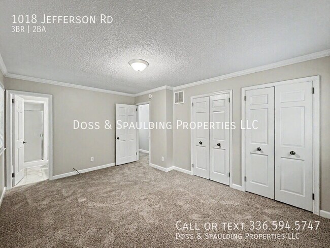 Building Photo - 1018 Jefferson Rd